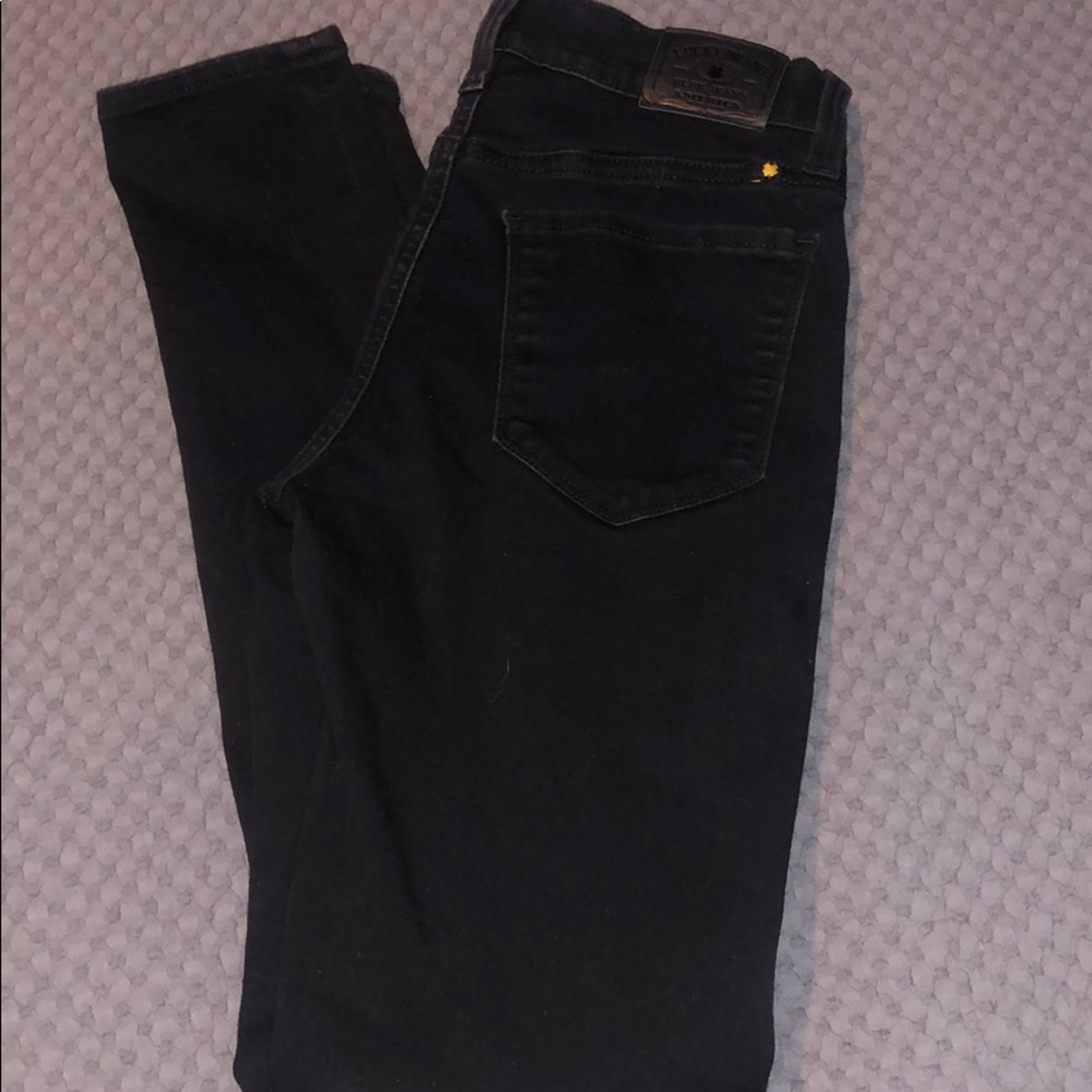 Black lucky brand jeans